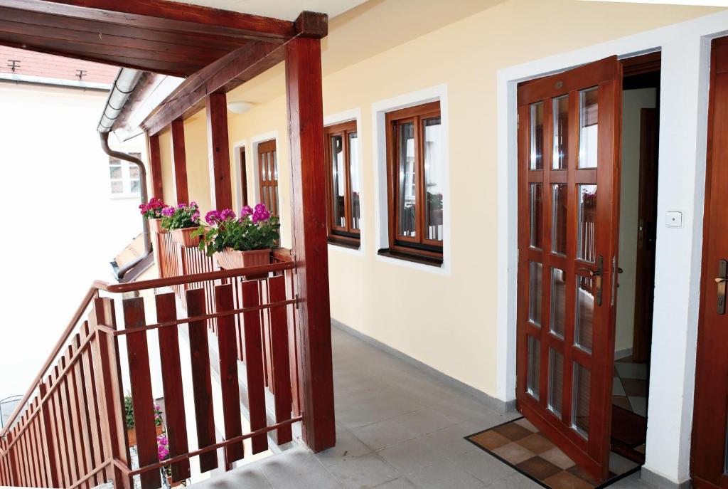 Hotel Pelikán room 1